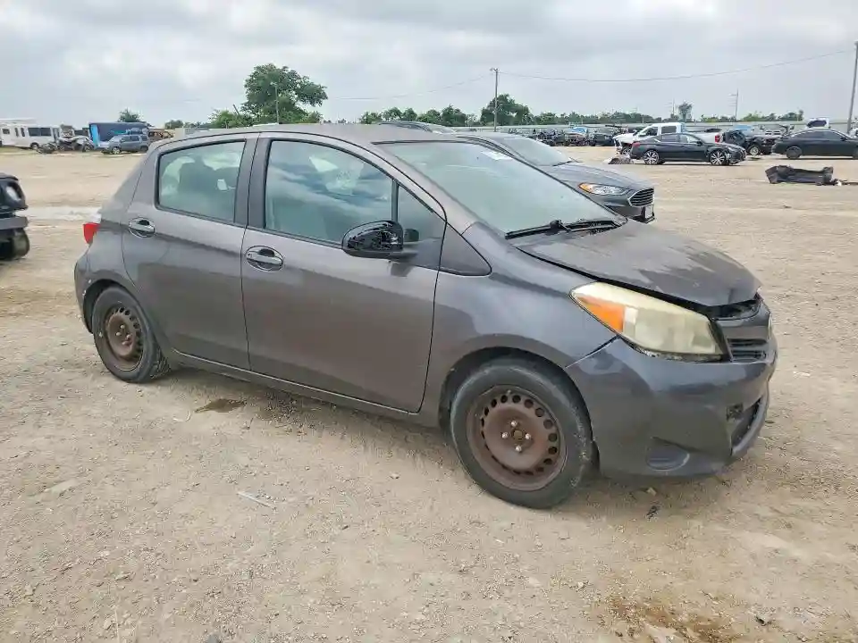 JTDKTUD37CD509995 2012 TOYOTA YARIS-3