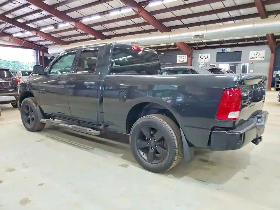 1C6RR7FG0HS777909 2017 RAM 1500-1