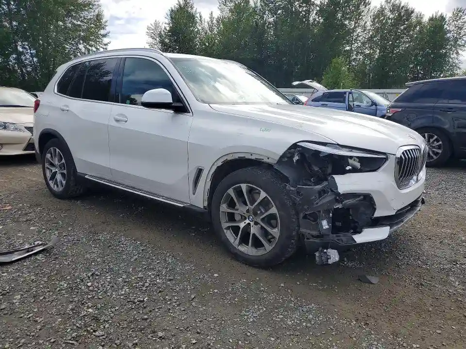 5UXCR6C56KLL03135 2019 BMW X5-3