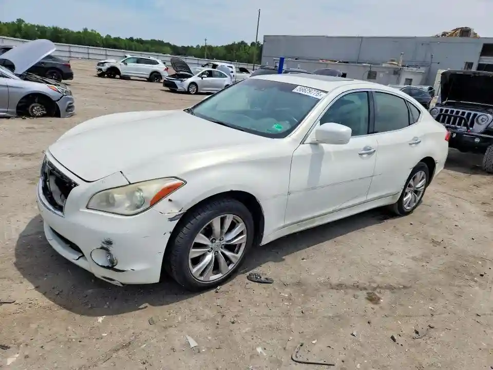 JN1BY1AR6BM372686 2011 INFINITI M37-0