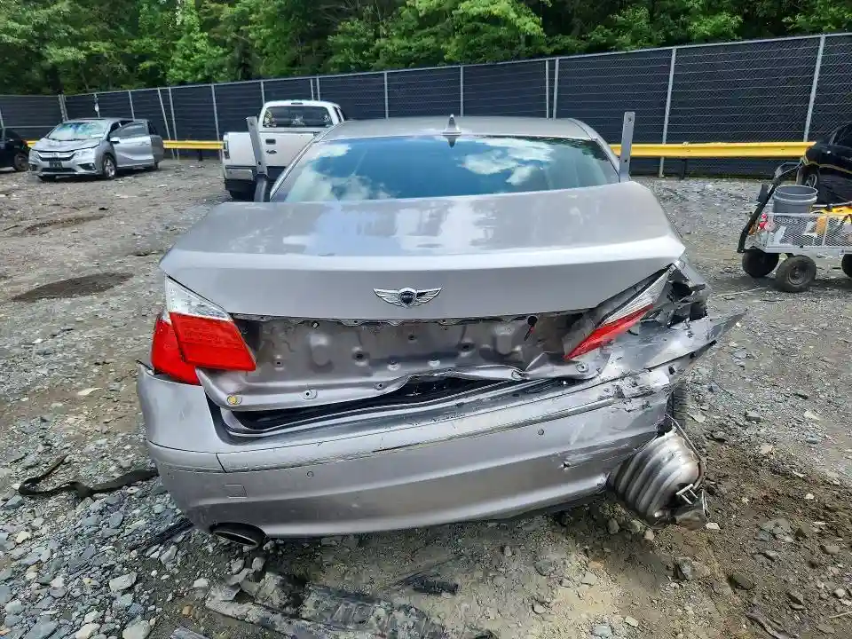 KMHGC4DF0BU133019 2011 HYUNDAI GENESIS-5