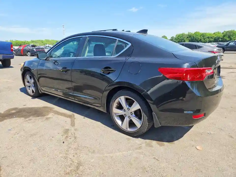 19VDE1F50DE011663 2013 ACURA ILX-1