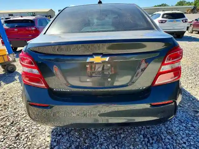 1G1JD5SH6H4137773 2017 CHEVROLET SONIC-5