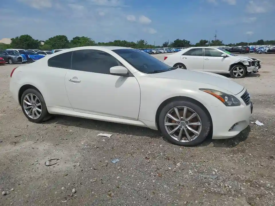 JN1CV6EL2DM983091 2013 INFINITI G37-3