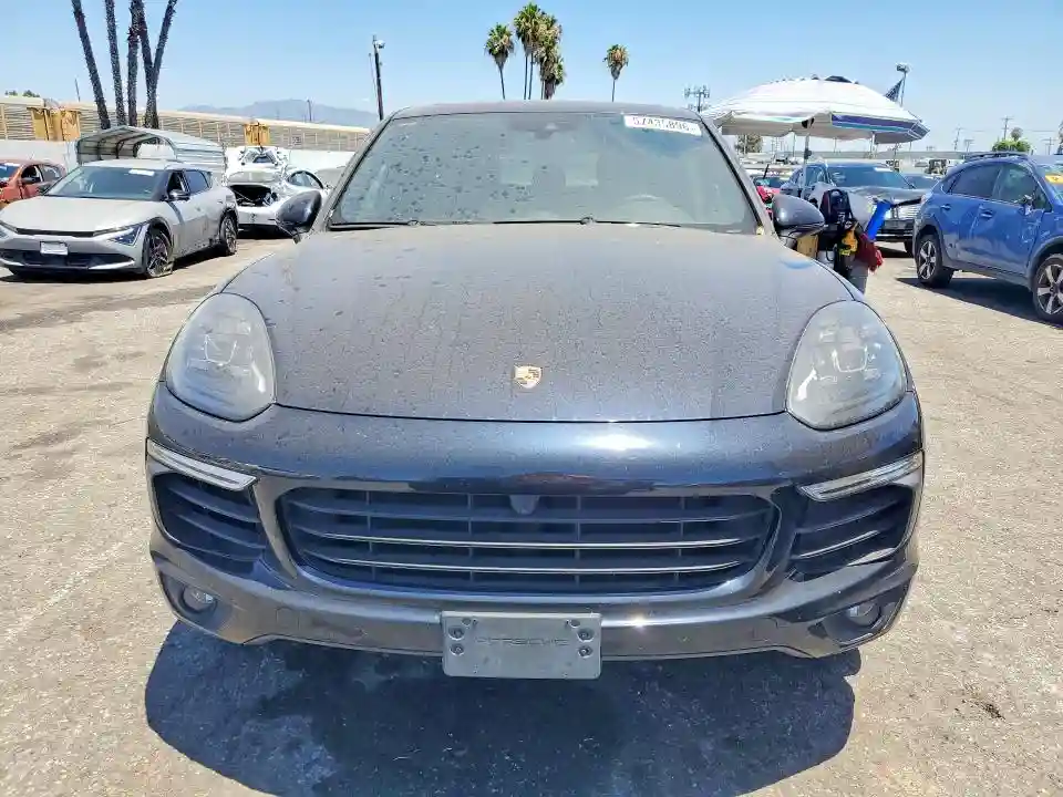 WP1AE2A2XGLA64426 2016 PORSCHE CAYENNE-4