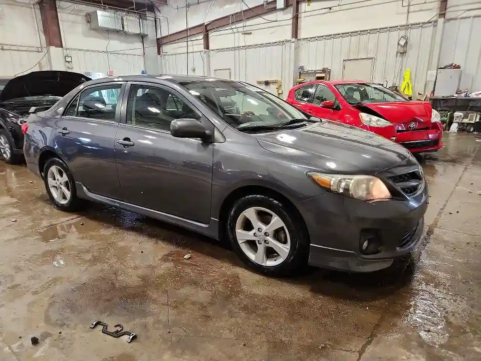 2T1BU4EE6BC645706 2011 TOYOTA COROLLA-3