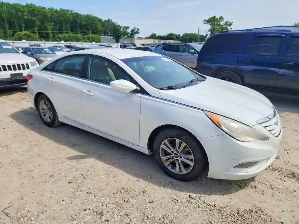 5NPEB4AC5DH804559 2013 HYUNDAI SONATA-3