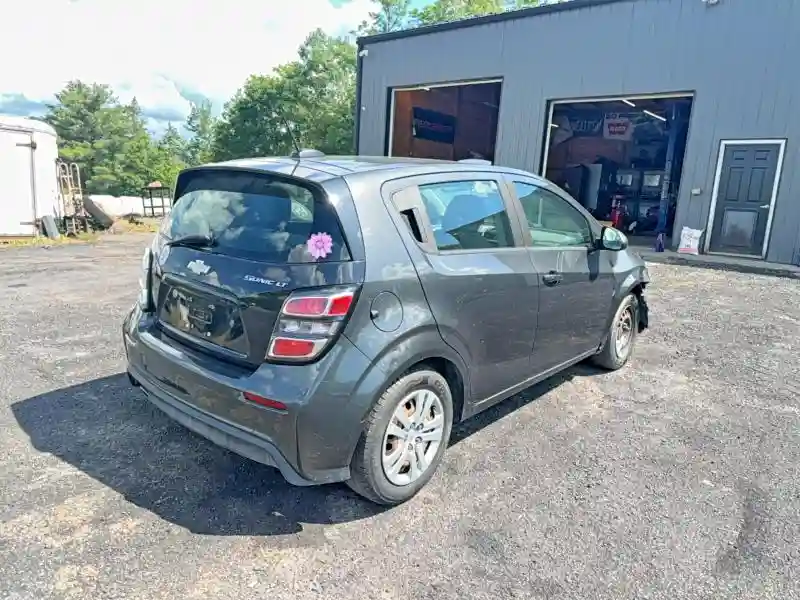 1G1JG6SB9K4137282 2019 CHEVROLET SONIC-3