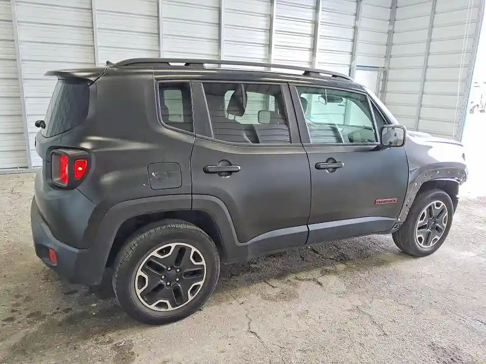 ZACCJBCB0HPF31899 2017 JEEP RENEGADE-2