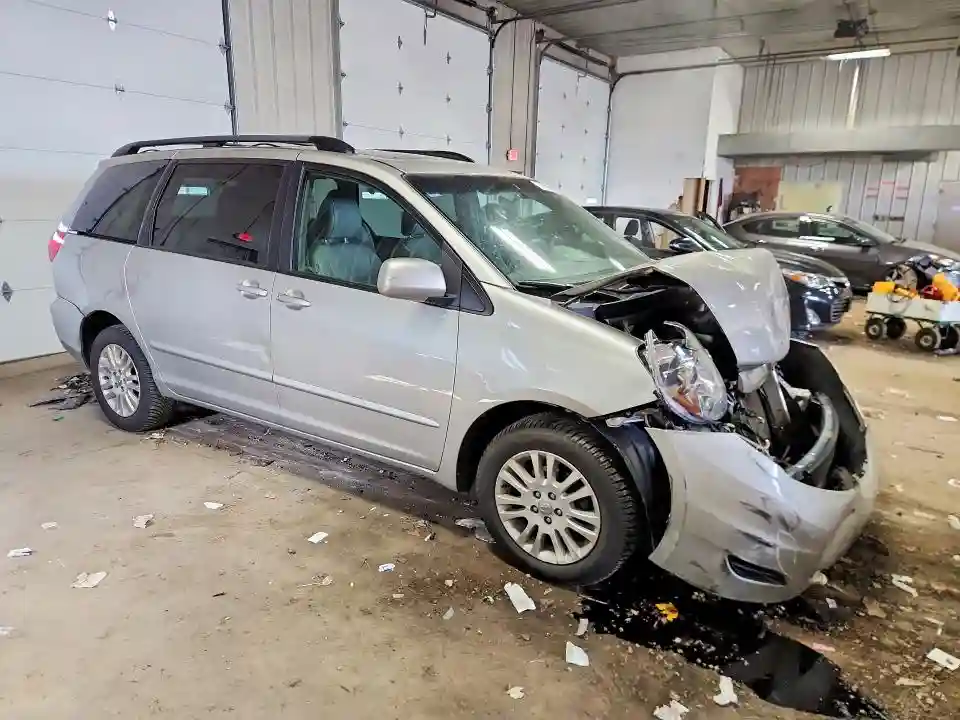 5TDDK4CCXAS033790 2010 TOYOTA SIENNA-3