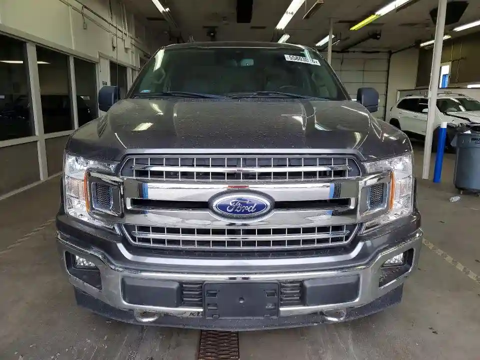 1FTFX1E52KKC32901 2019 FORD F150-4