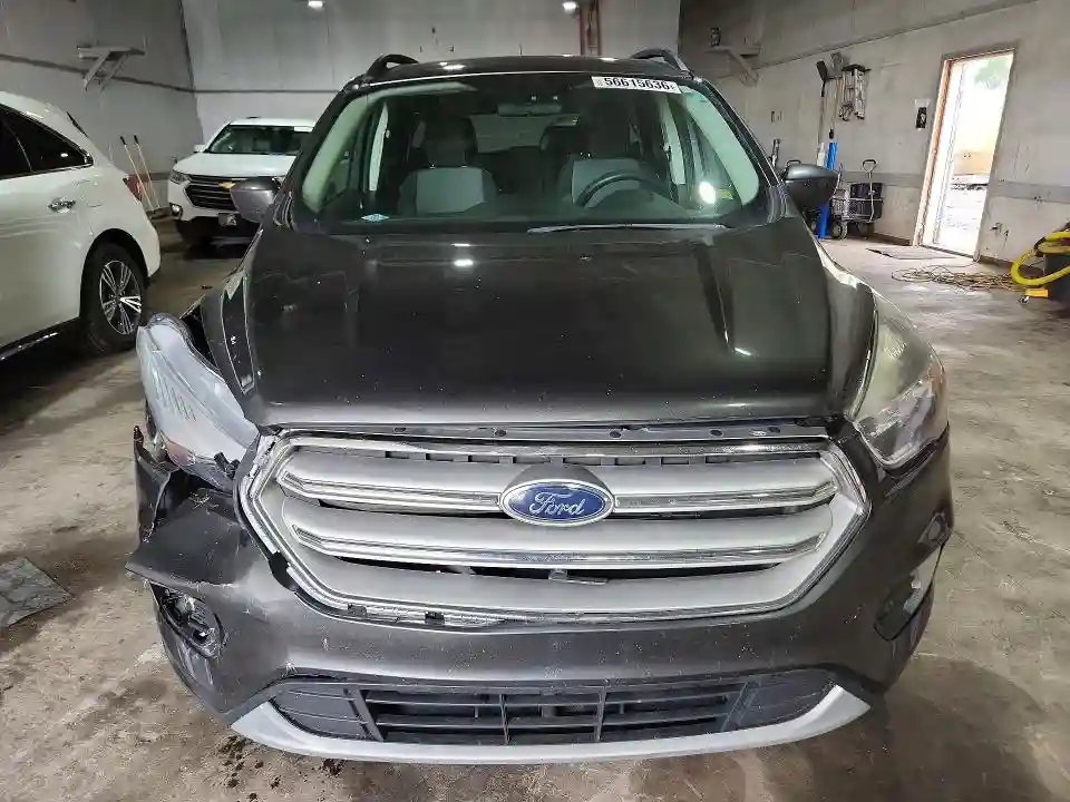 1FMCU9GD8JUD03077 2018 FORD ESCAPE-4