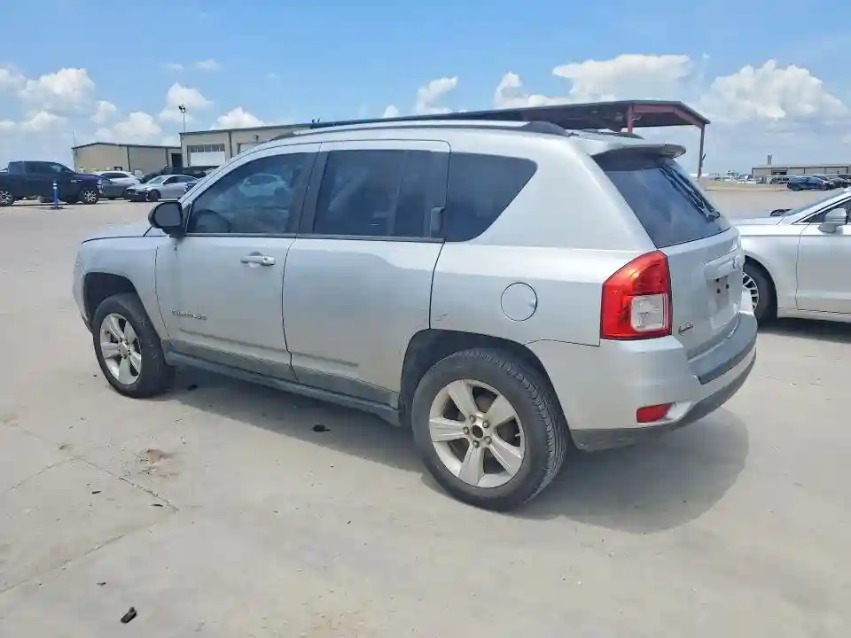 1J4NT1FAXBD241444 2011 JEEP COMPASS-1