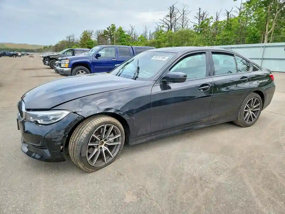 3MW5R7J08N8C65343 2022 BMW 3 SERIES-0