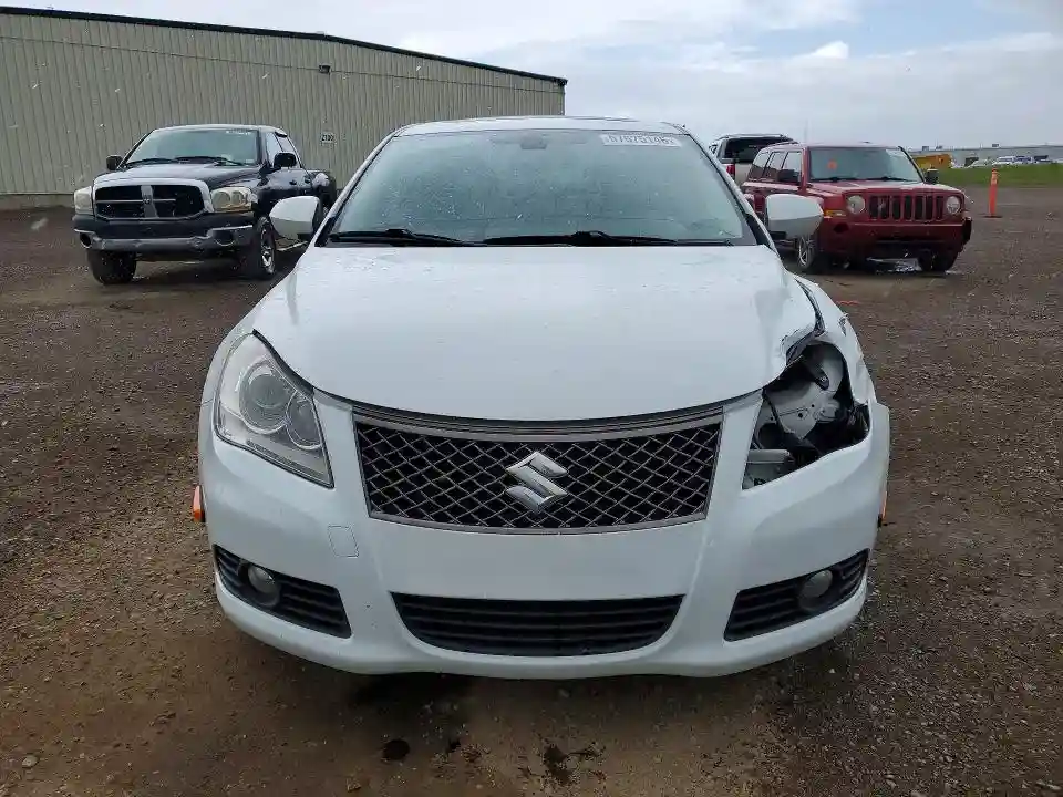 JS2RF9A70D6100050 2013 SUZUKI KIZASHI-4
