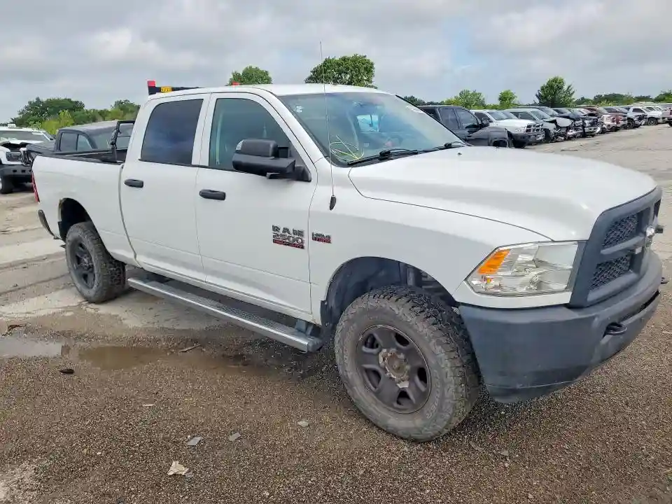 3C6TR5CT5EG207628 2014 RAM 2500-3