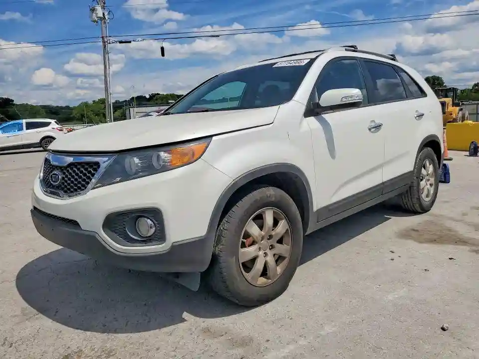 5XYKT3A66CG267890 2012 KIA SORENTO-0