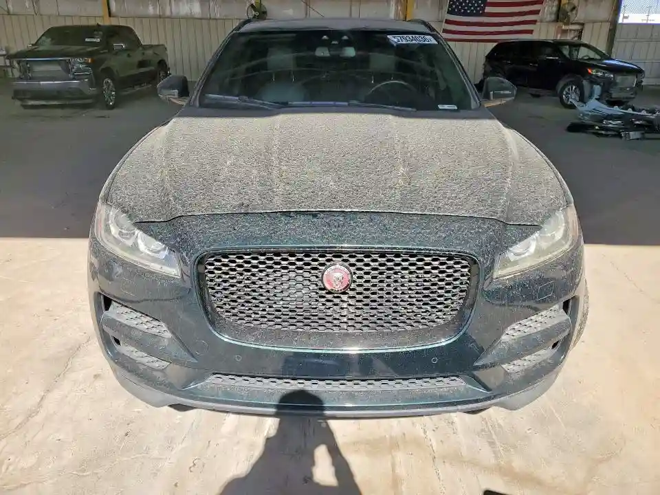 SADCK2FN1JA254144 2018 JAGUAR F-PACE-4