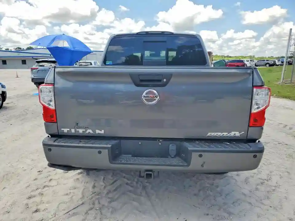 1N6AA1E58KN530084 2019 NISSAN TITAN-5
