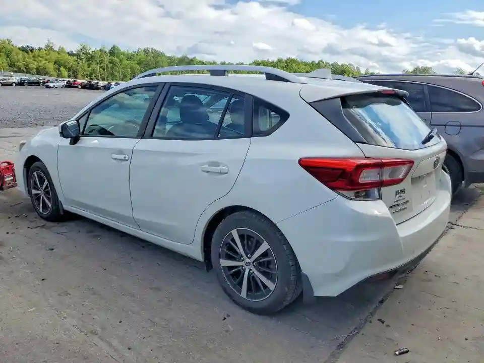 4S3GTAD61K3704302 2019 SUBARU IMPREZA-1