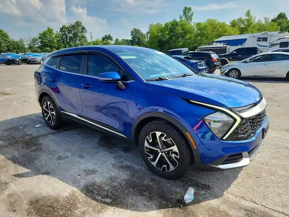5XYK33AF1PG118745 2023 KIA SPORTAGE-3
