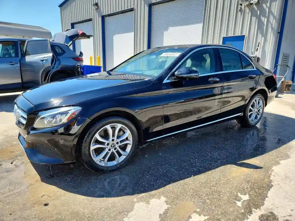 55SWF4KB8JU258069 2018 MERCEDES-BENZ C-CLASS-0