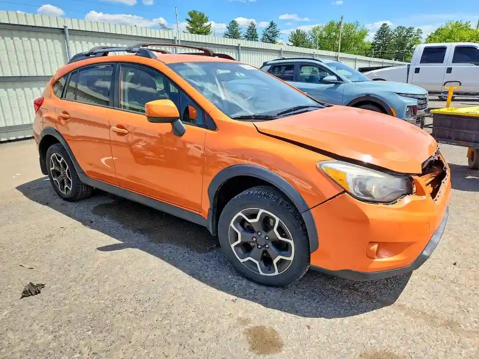 JF2GPACC4E8328831 2014 SUBARU XV-3