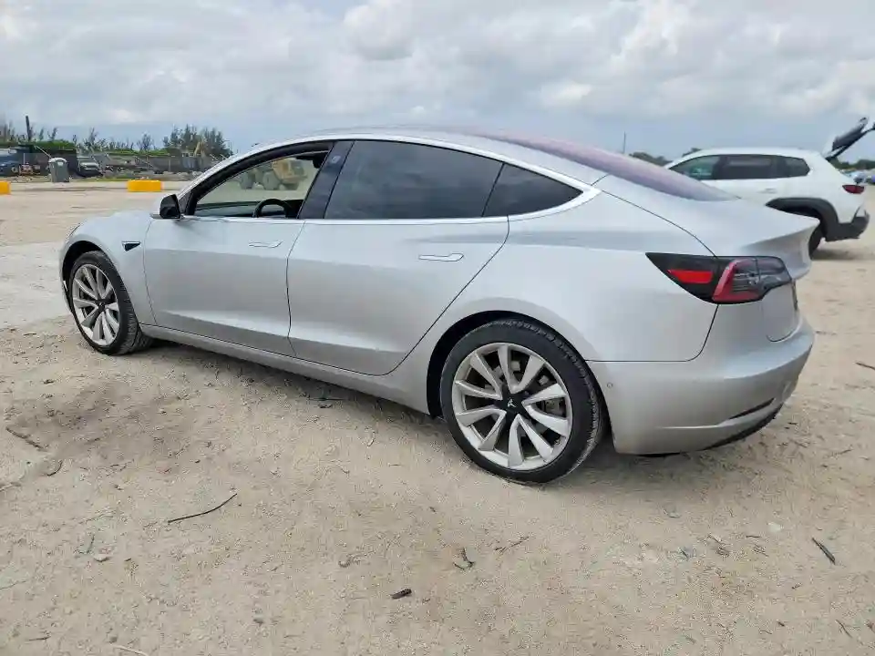 5YJ3E1EA0JF009578 2018 TESLA MODEL 3-1
