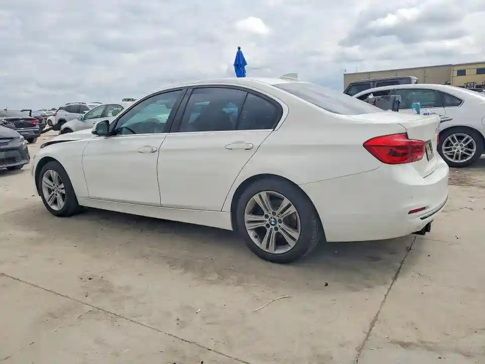 WBA8B9C5XJEE82473 2018 BMW 3 SERIES-1