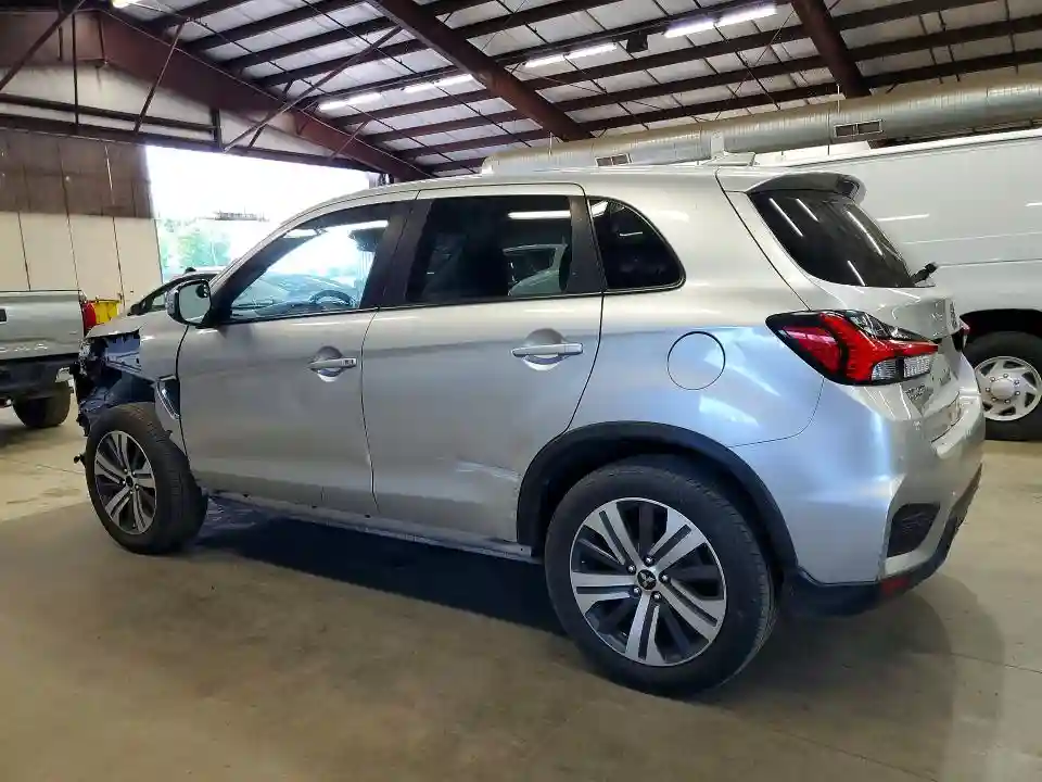 JA4ARUAU9MU022686 2021 MITSUBISHI OUTLANDER-1