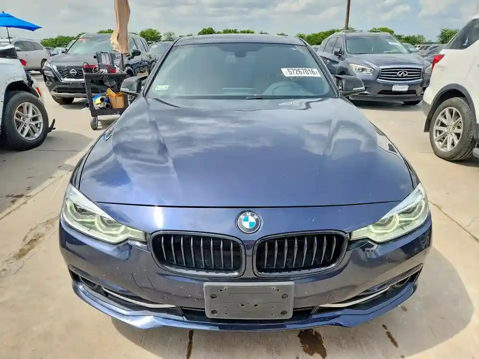WBA8D9G38HNU66038 2017 BMW 3 SERIES-4