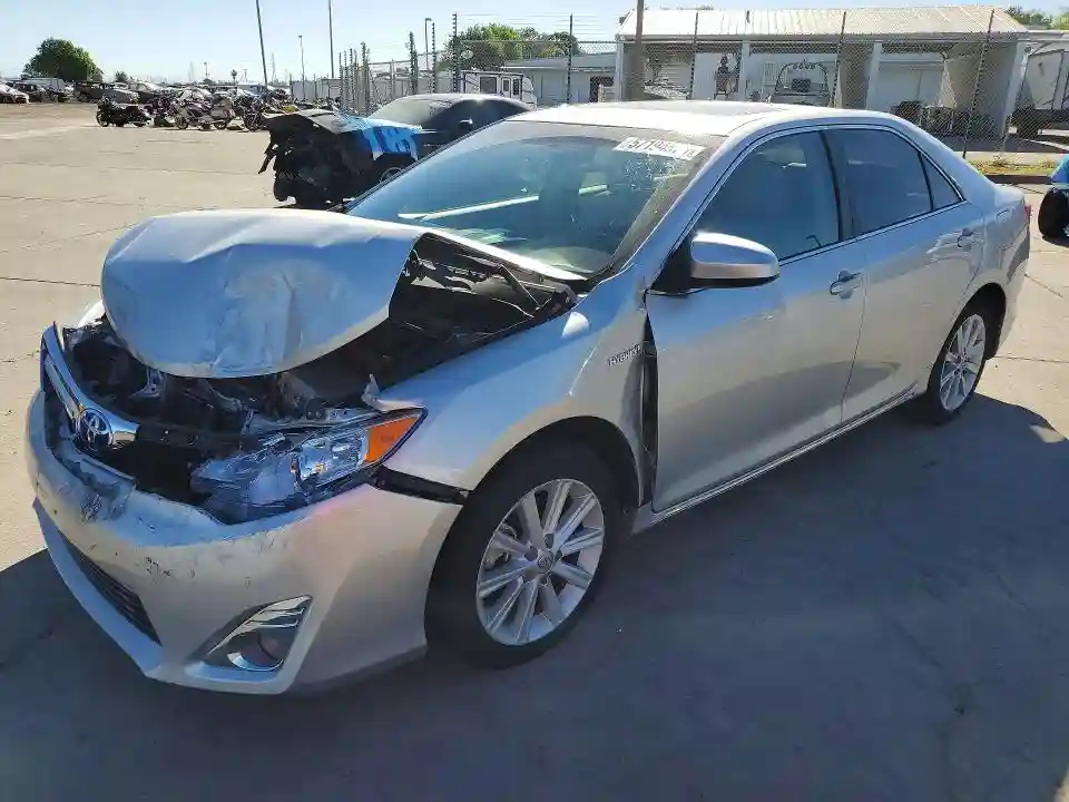 4T1BD1FK8EU130809 2014 TOYOTA CAMRY SOLA-0