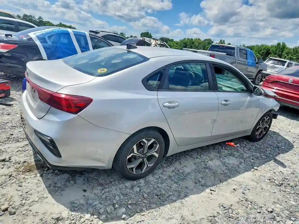 3KPF24AD0KE074378 2019 KIA FORTE LXS-2