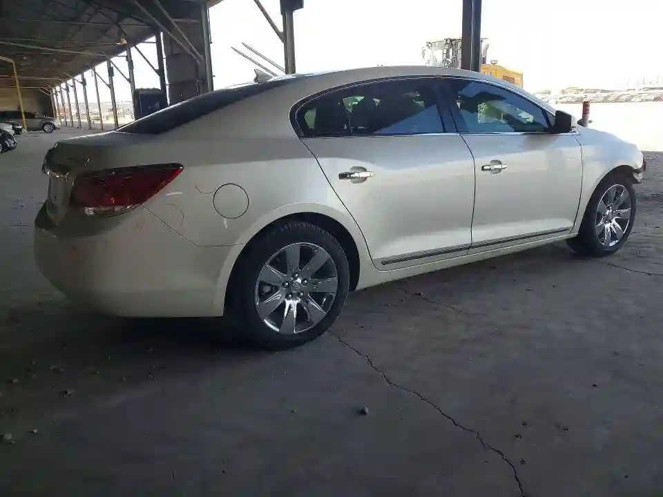 1G4GC5GD0BF262835 2011 BUICK LACROSSE-2