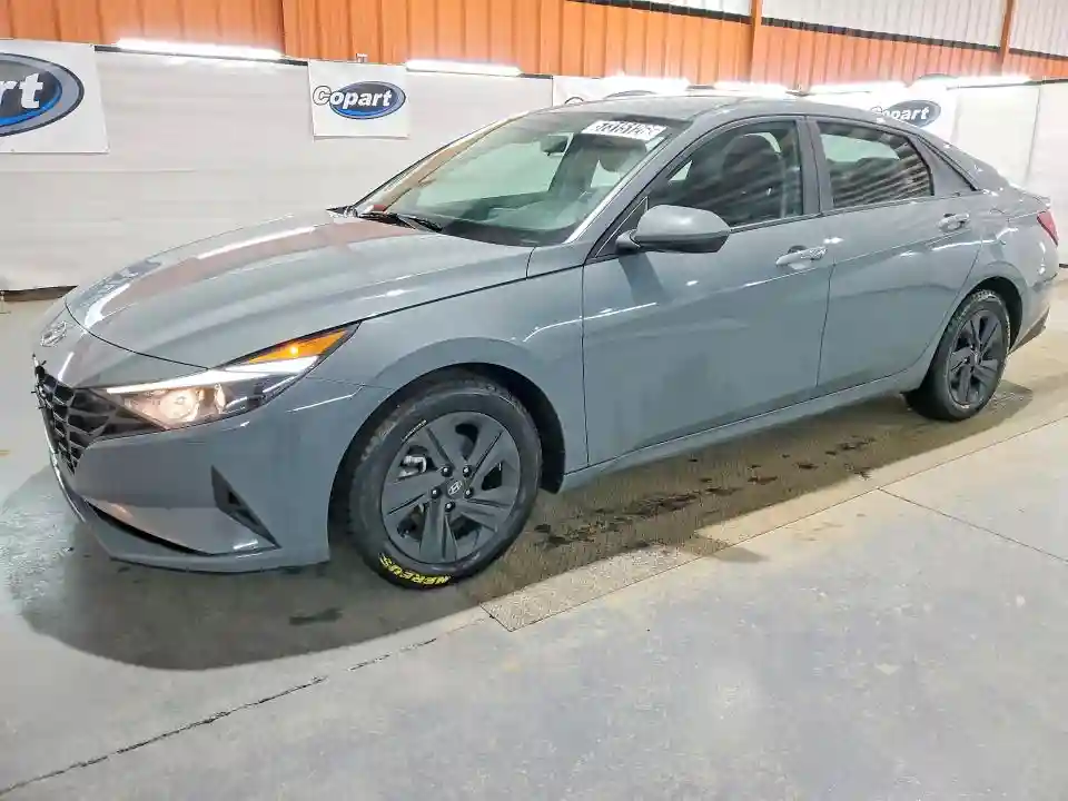 KMHLM4AG4NU311804 2022 HYUNDAI ELANTRA-0