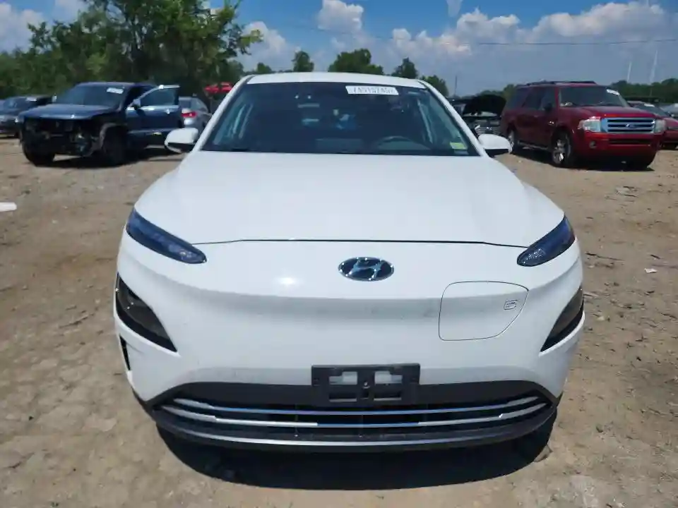 KM8K23AGXPU190906 2023 HYUNDAI KONA-4