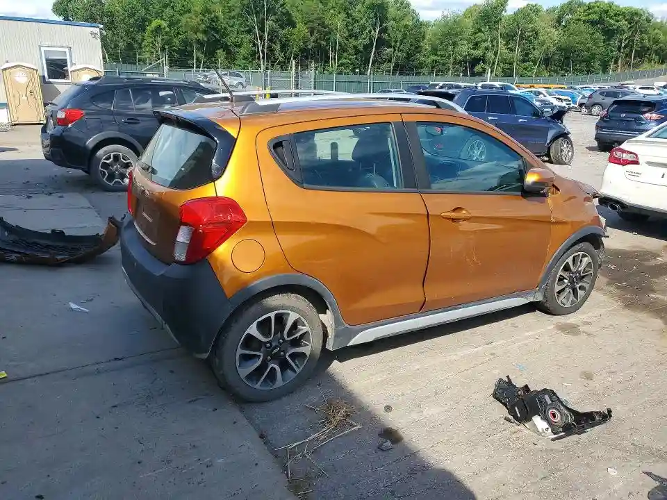 KL8CH6SA6KC786881 2019 CHEVROLET SPARK-2