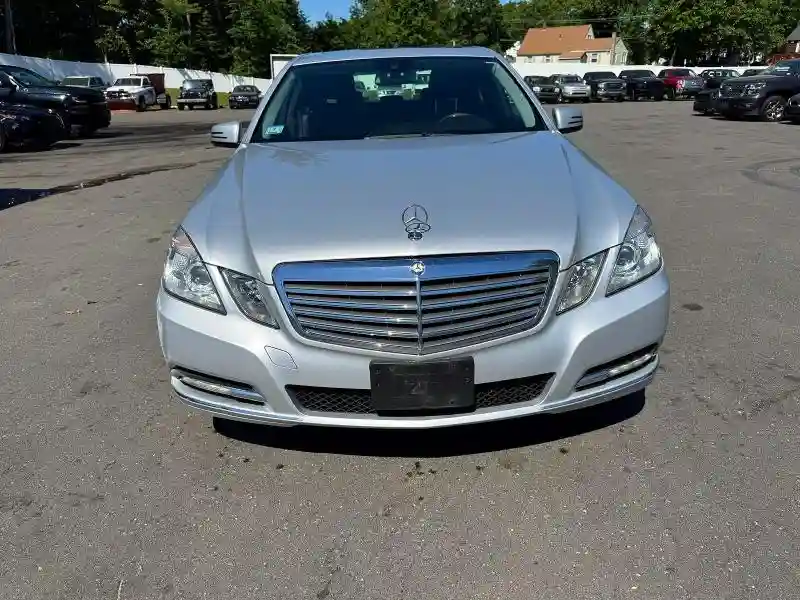 WDDHF8JB5DA766828 2013 MERCEDES-BENZ E-CLASS-4