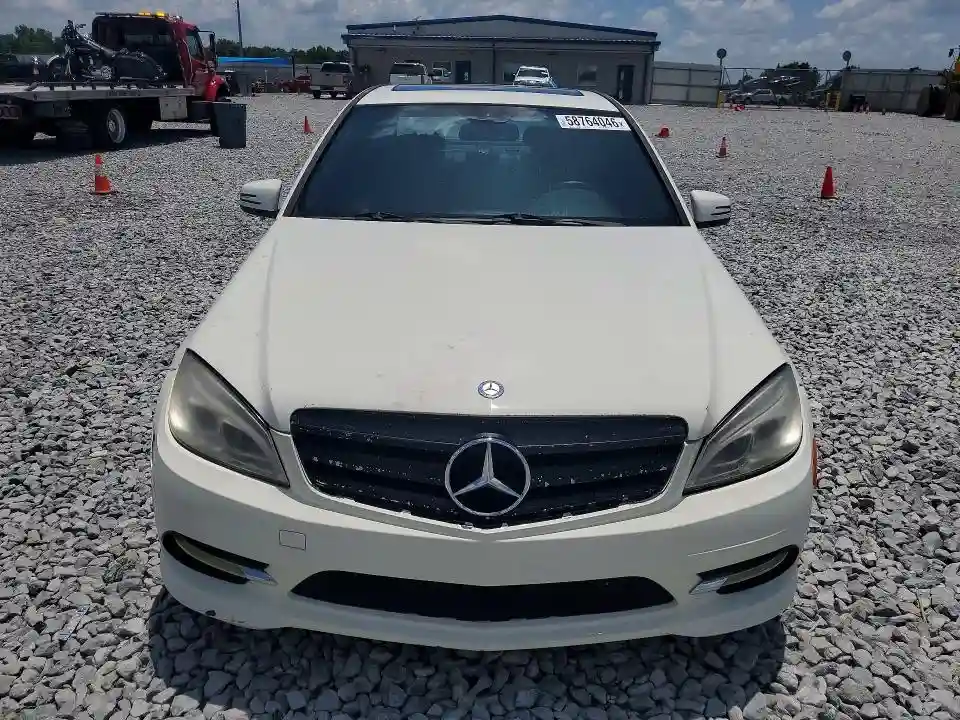 WDDGF5EB5BR137136 2011 MERCEDES-BENZ C-CLASS-4