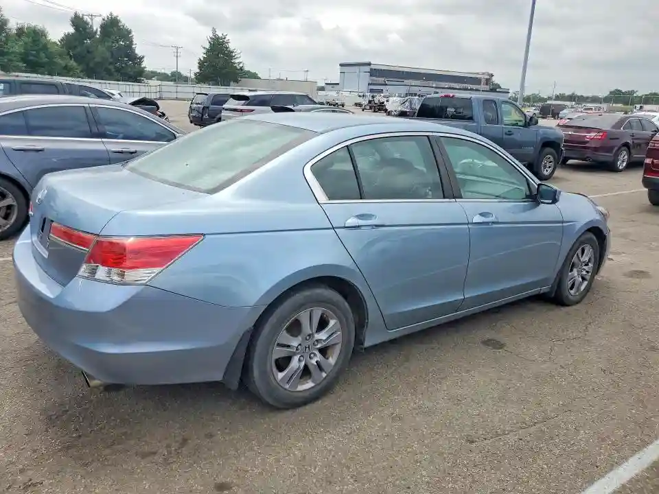 1HGCP2F48BA148085 2011 HONDA ACCORD-2