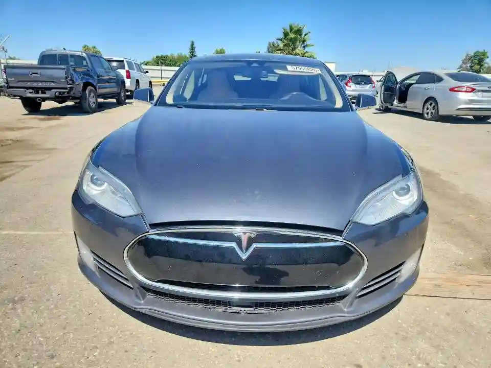 5YJSA1H12EFP60545 2014 TESLA MODEL S-4