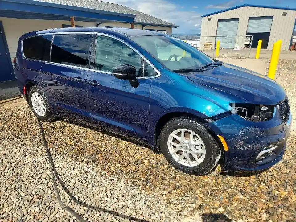 2C4RC1BG9SR509561 2025 CHRYSLER PACIFICA-3