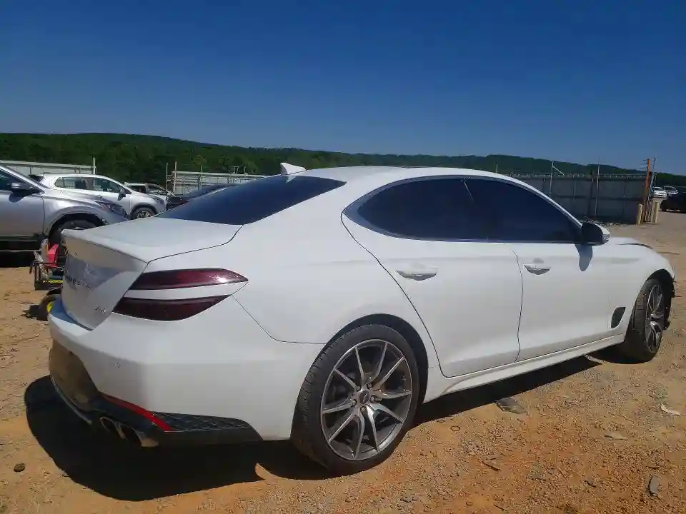 KMTG34TA4NU103506 2022 GENESIS G70-2