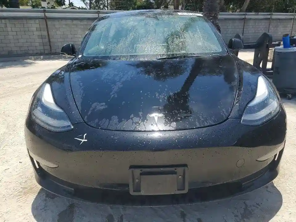 5YJ3E1EA7NF290882 2022 TESLA MODEL 3-4