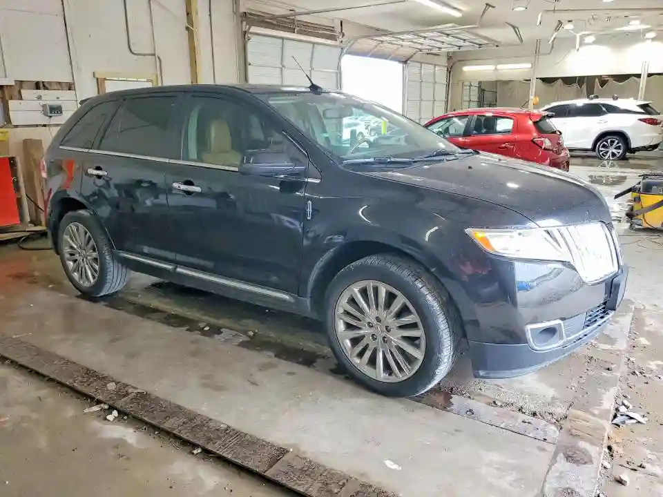 2LMDJ8JK3BBJ25220 2011 LINCOLN MKX-3