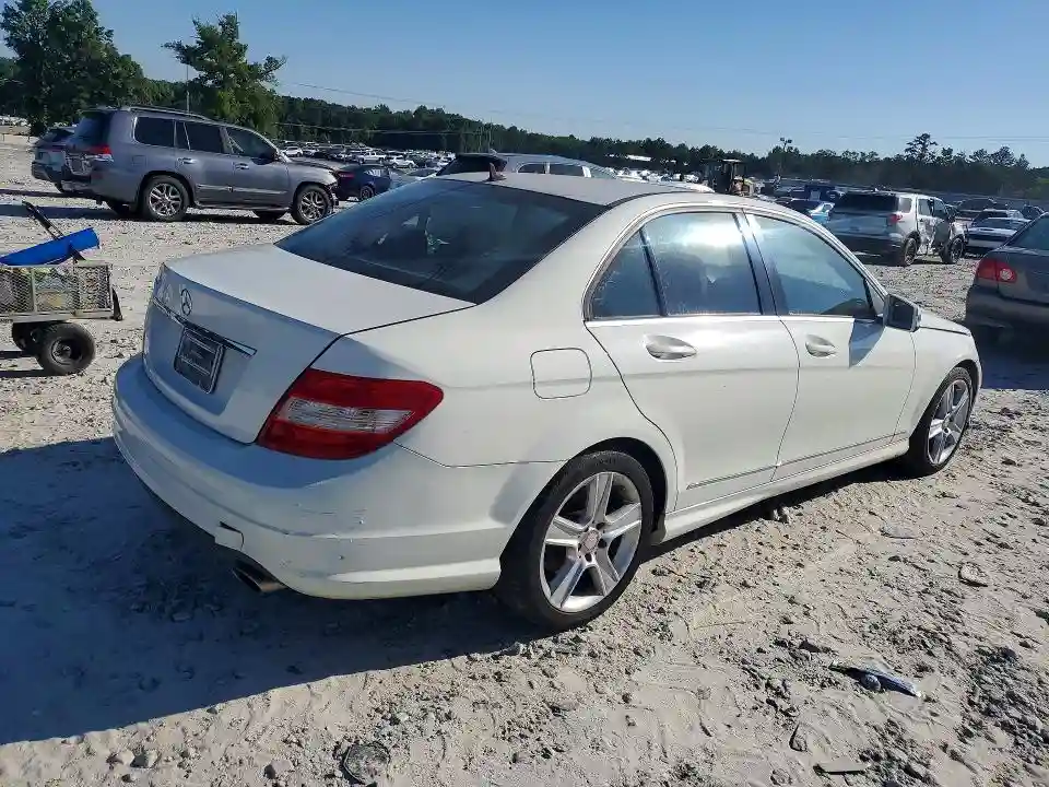 WDDGF5EB0AR107444 2010 MERCEDES-BENZ C-CLASS-2