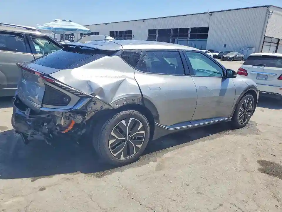 KNDC34LA4P5604017 2023 KIA ALL OTHER-2