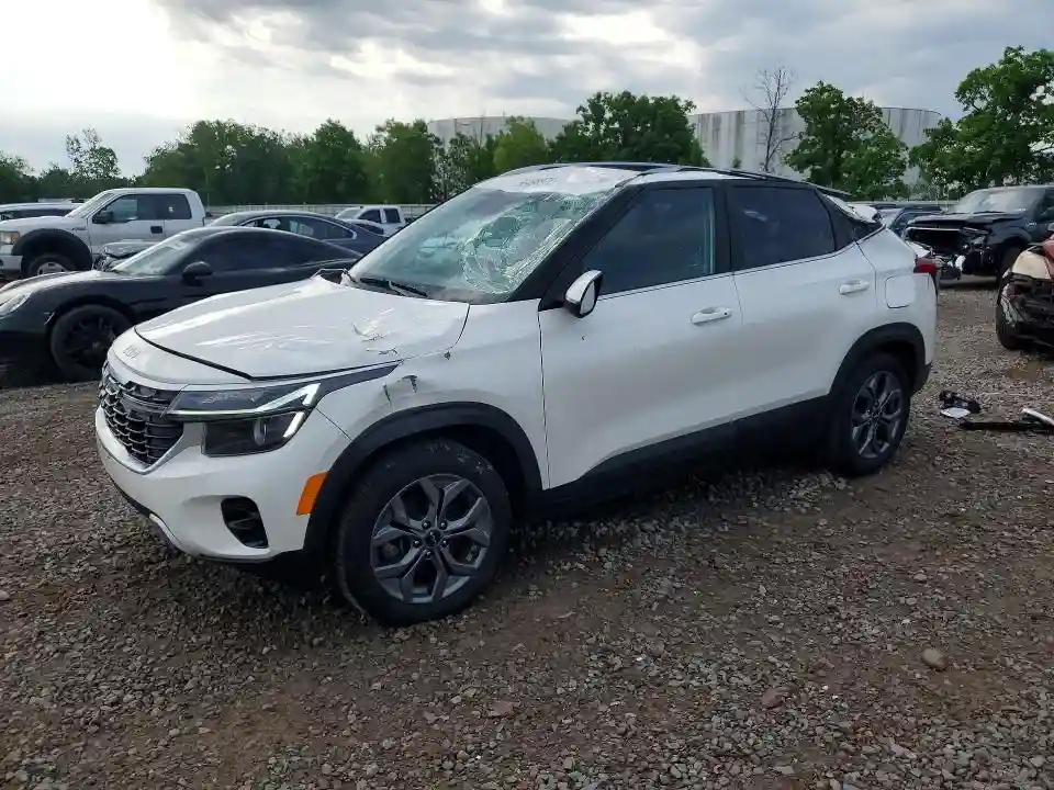 KNDEUCAA4R7584040 2024 KIA SELTOS-0