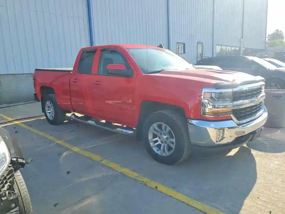 2GCVKREC9J1107223 2018 CHEVROLET SILVERADO-3