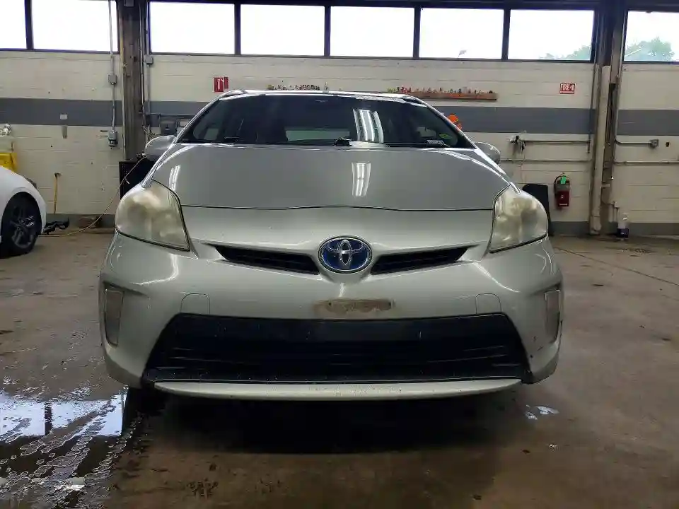 JTDKN3DU8D0353245 2013 TOYOTA PRIUS-4